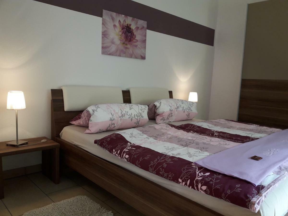 Ferienwohnung Am Rauenstein Struppen Esterno foto